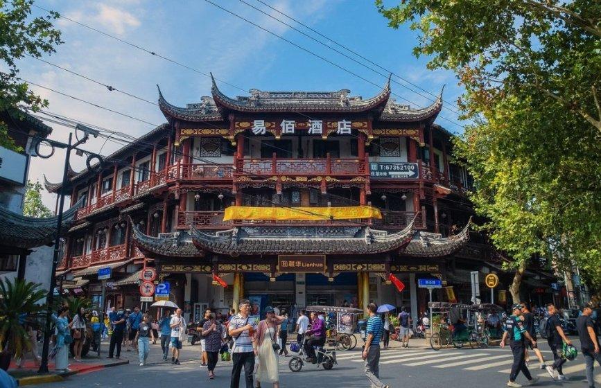 旋转轮胎